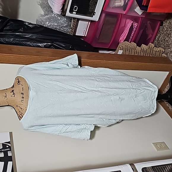 3xl light blue lularoe Irma. - Picture 3 of 3